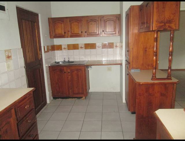 1 BEDROOM SIMPLEX SOLD IN HOWICK NORTH